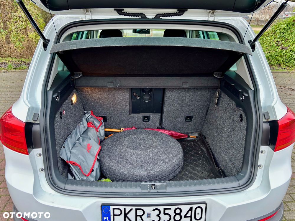 Volkswagen Tiguan - 4