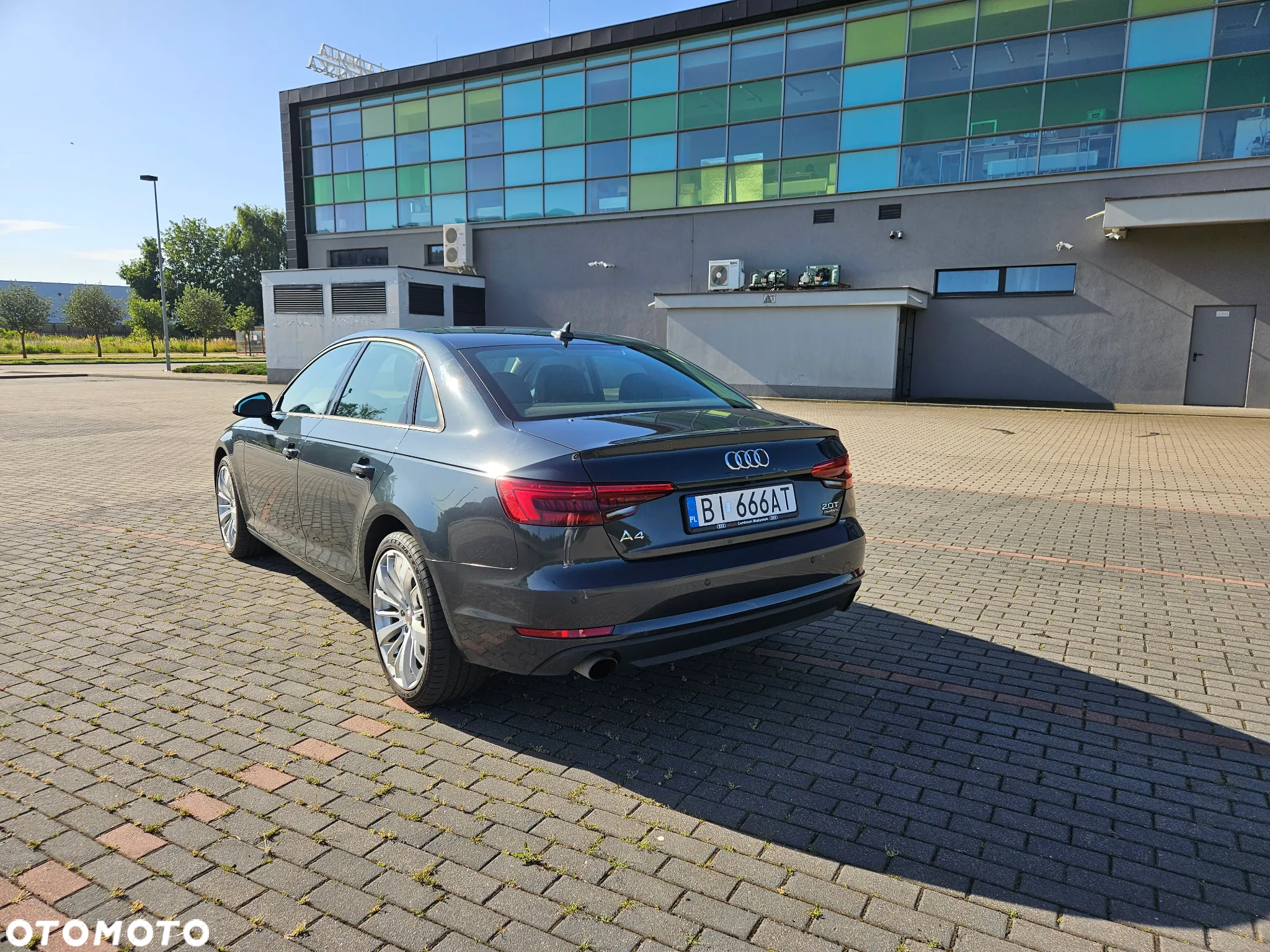 Audi A4 2.0 TFSI Quattro S tronic - 23