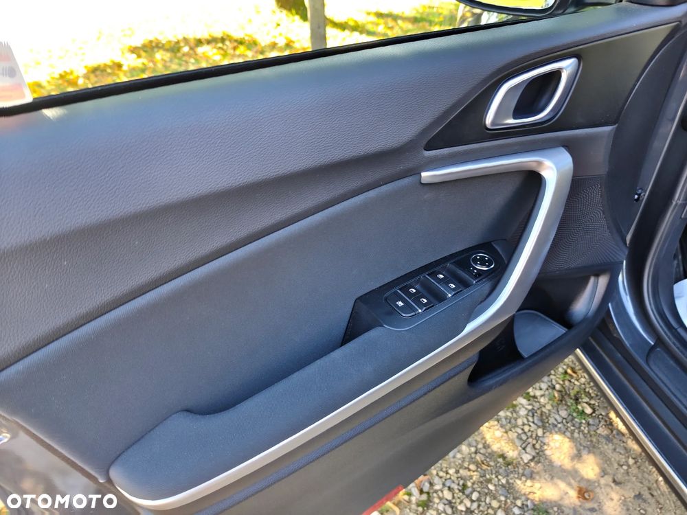 Kia XCeed 1.5 T-GDI M - 22