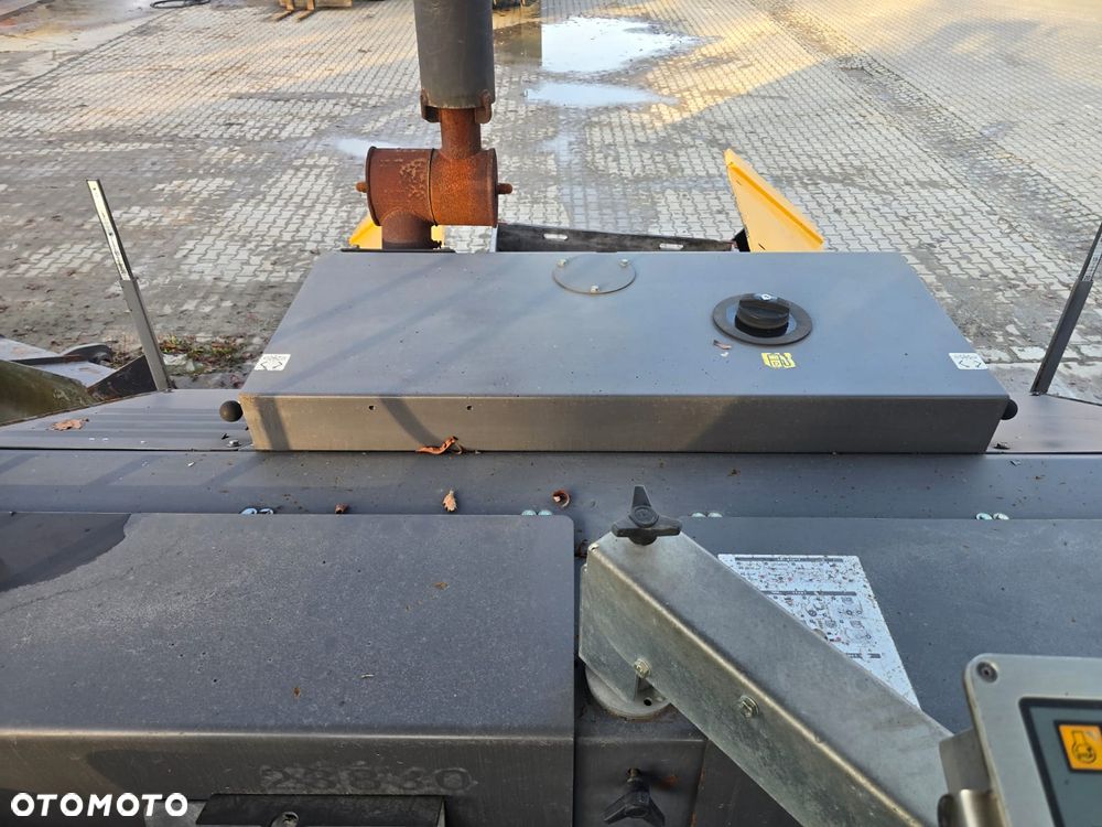 Volvo ABG 7820C - 16