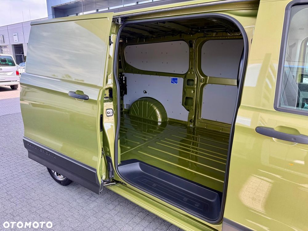 Volkswagen T7 Furgon PanAmericana - 11