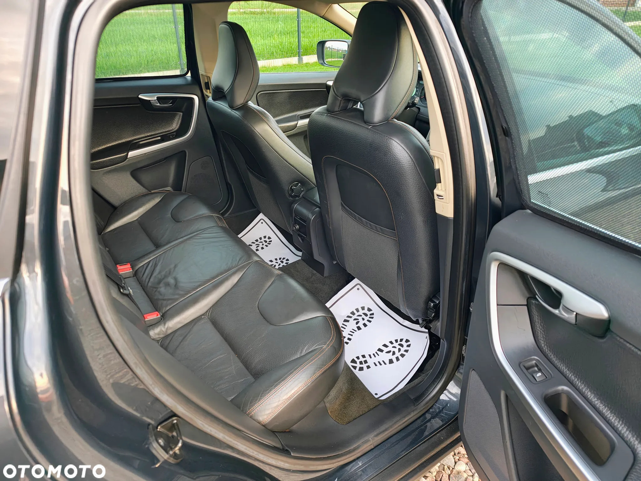 Volvo XC 60 2.4D DRIVe Momentum - 15