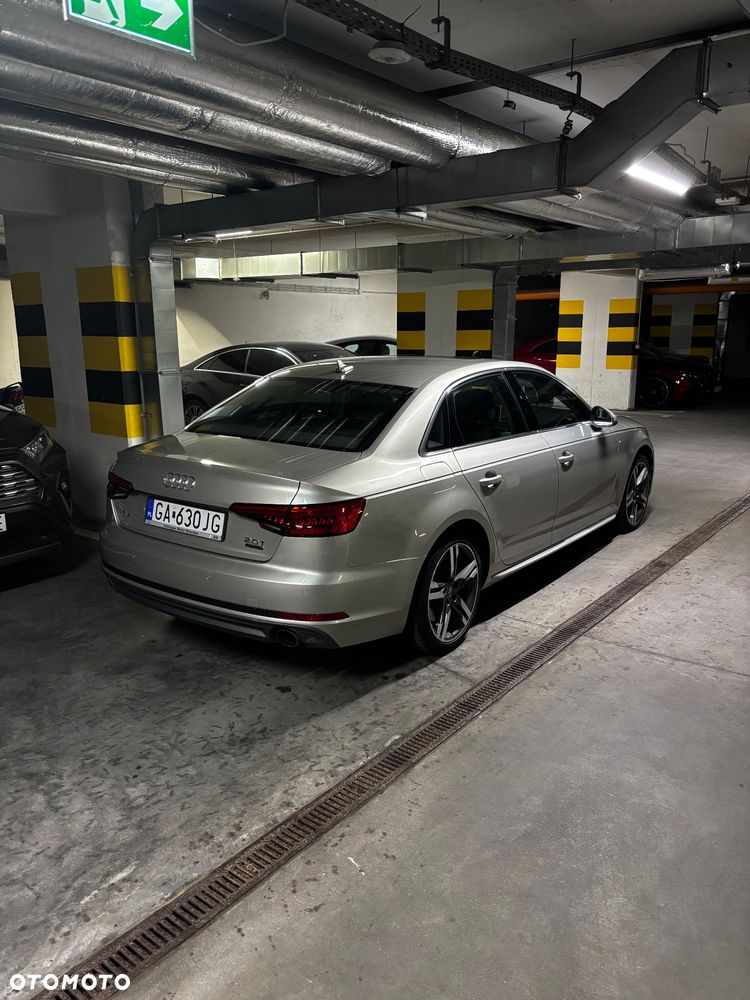 Audi A4 2016 photo 5