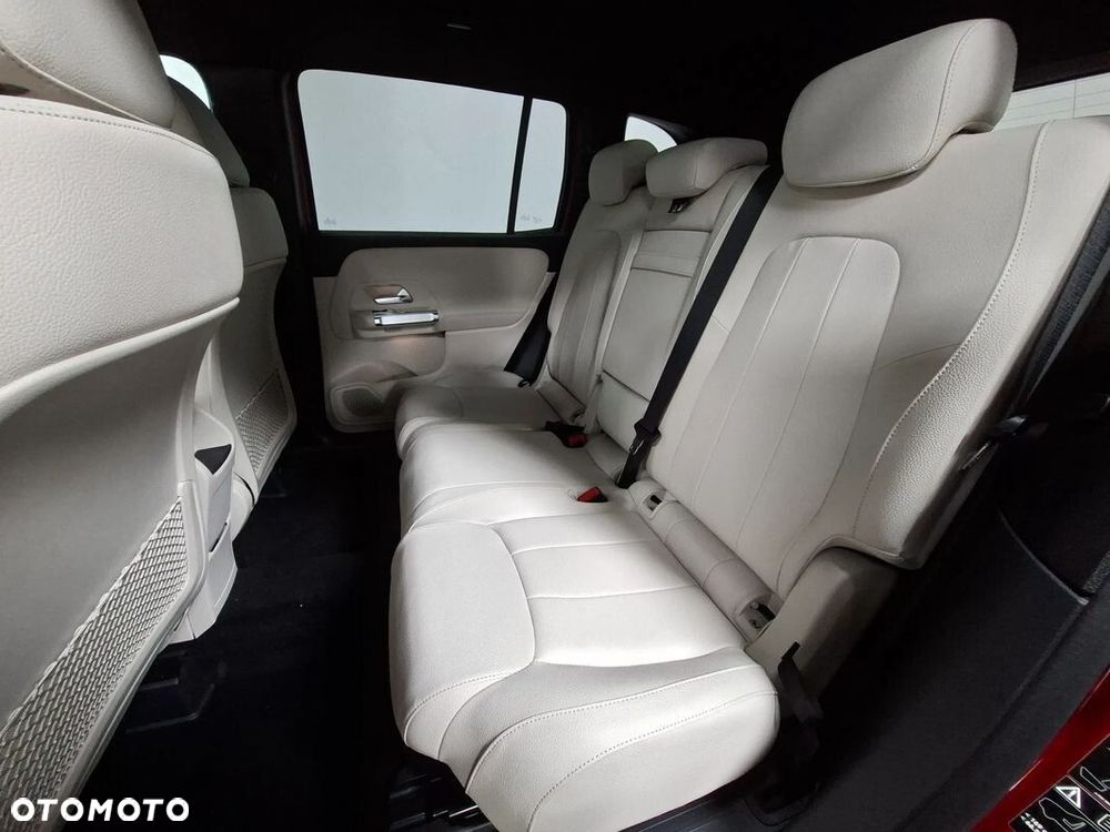 Mercedes-Benz GLB 200 Progressive 7G-DCT - 10