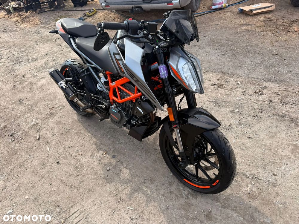 KTM Duke - 1