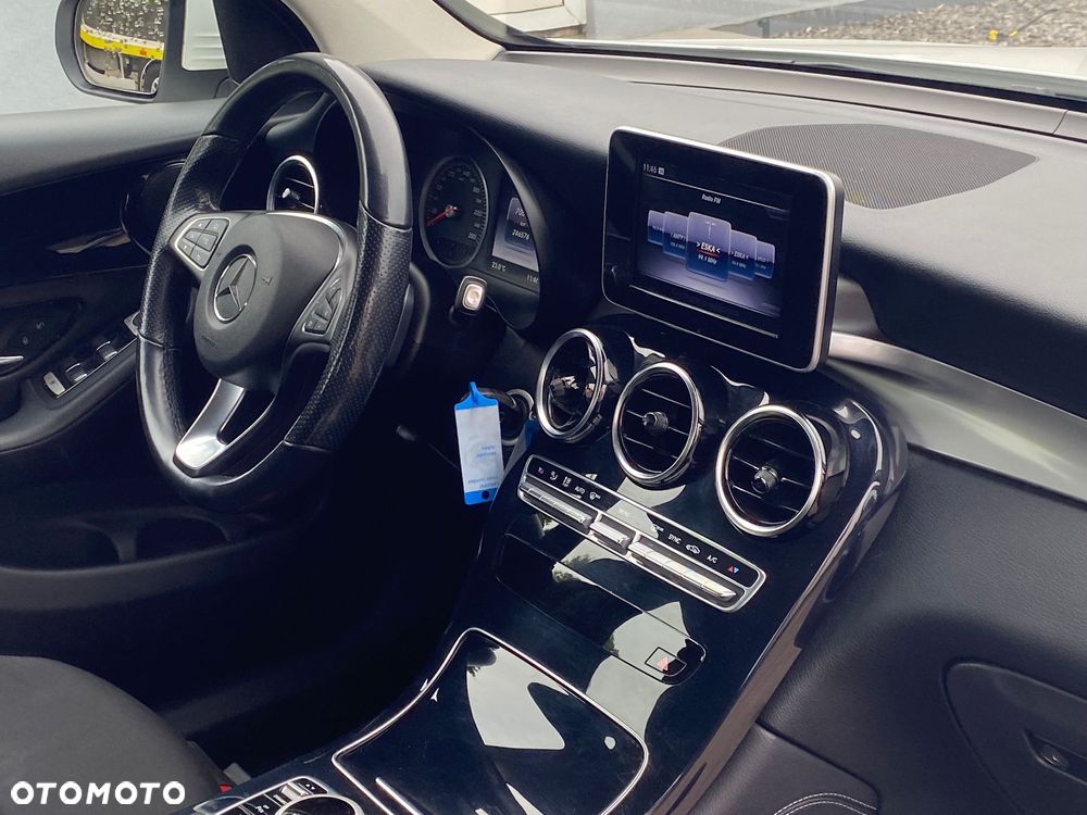 Mercedes-Benz GLC 250 4-Matic - 22