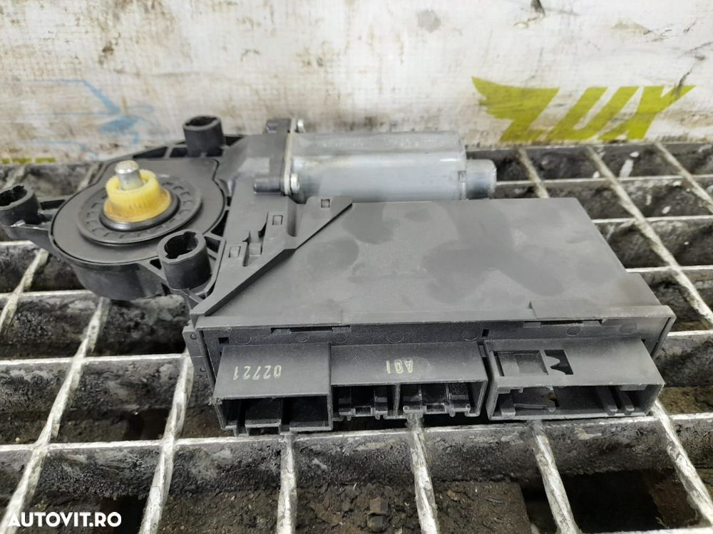 Motoras macara geam stanga spate 8E0959801E Audi A4 B7 [2004 - 2008] - 3