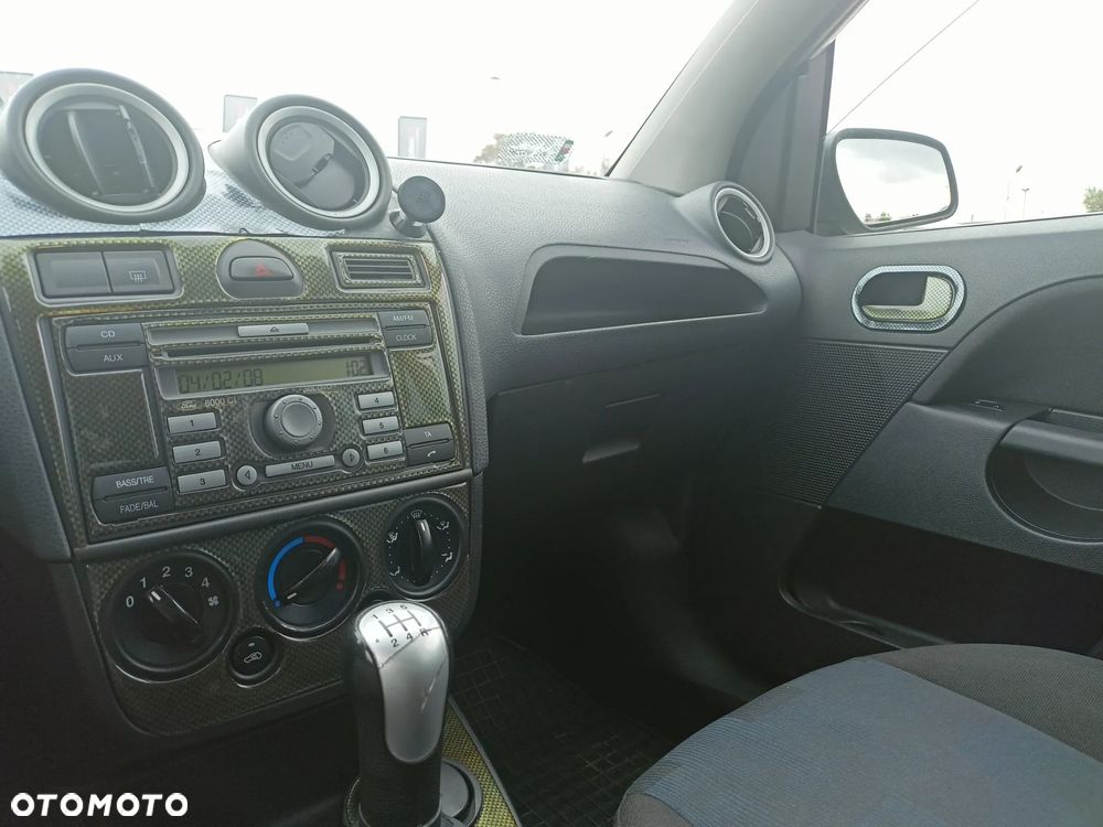 Ford Fiesta - 11