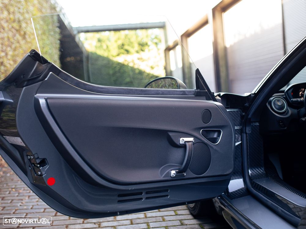 Alfa Romeo 4C 1750 TBi - 25