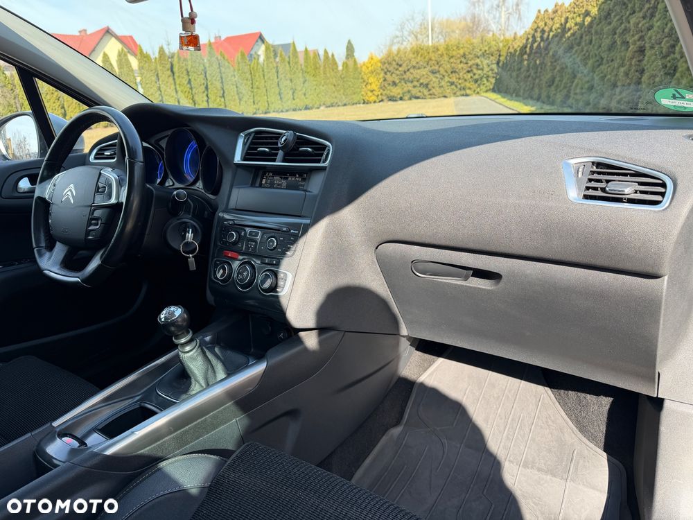 Citroën C4 HDi 150 Exclusive - 21