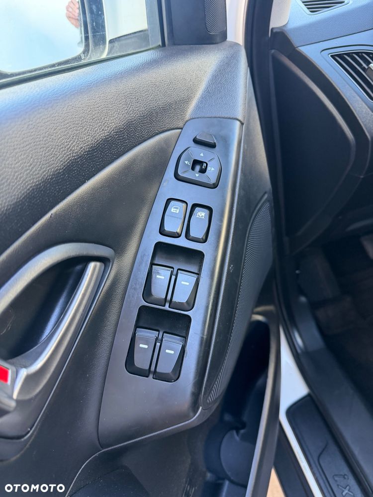 Hyundai ix35 - 14