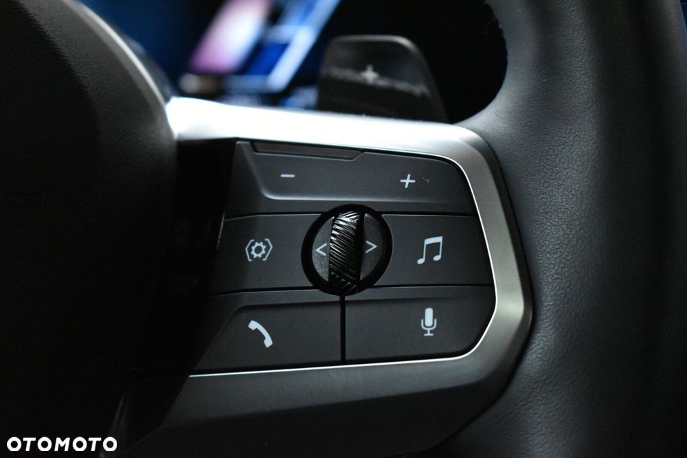 BMW X1 - 17
