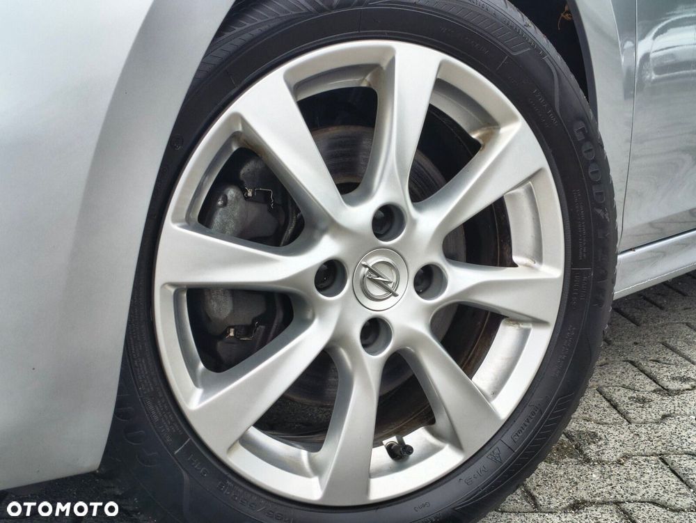 Opel Corsa - 18