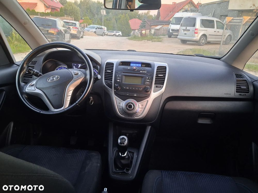 Hyundai ix20 - 21