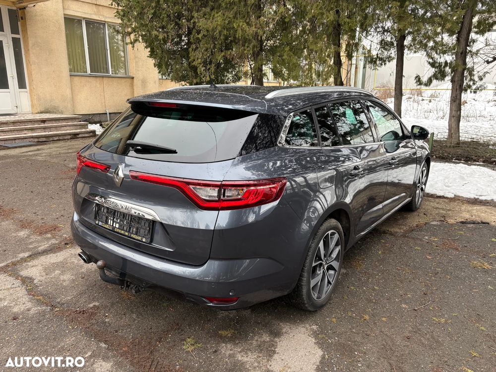 Renault Megane ENERGY TCe 130 BOSE EDITION - 11