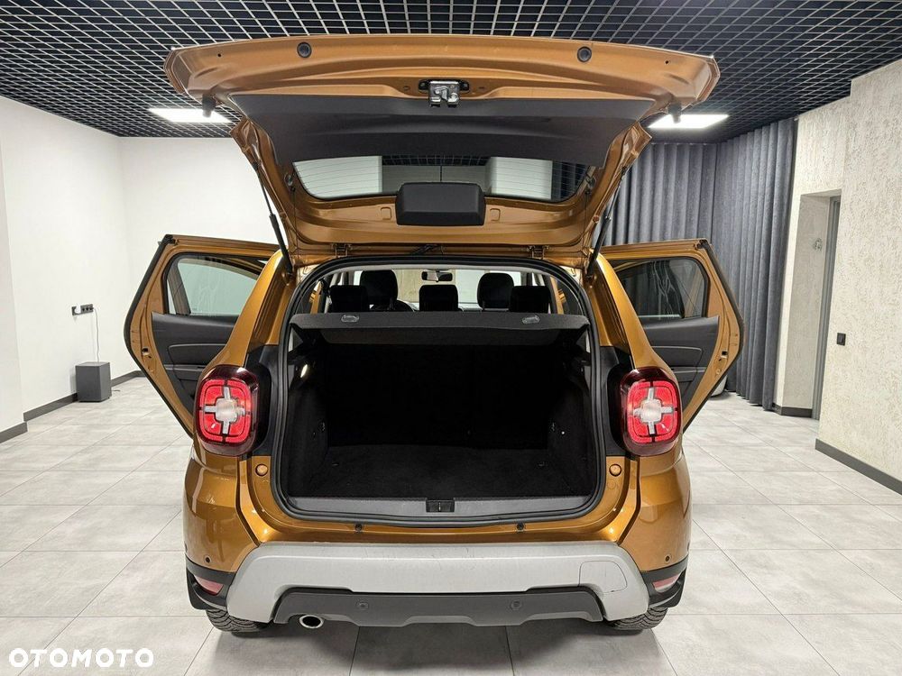 Dacia Duster 1.6 SCe Prestige - 38