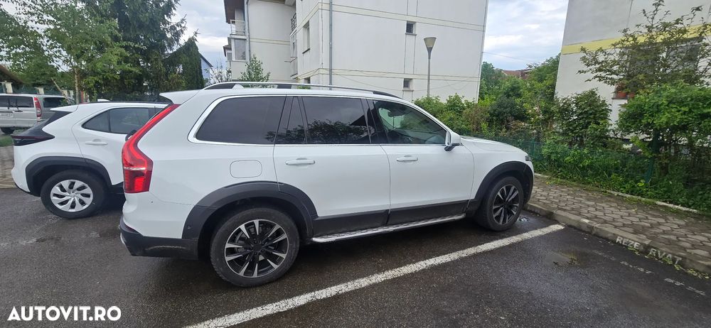 Volvo XC 90 D5 AWD Geartronic Momentum - 2