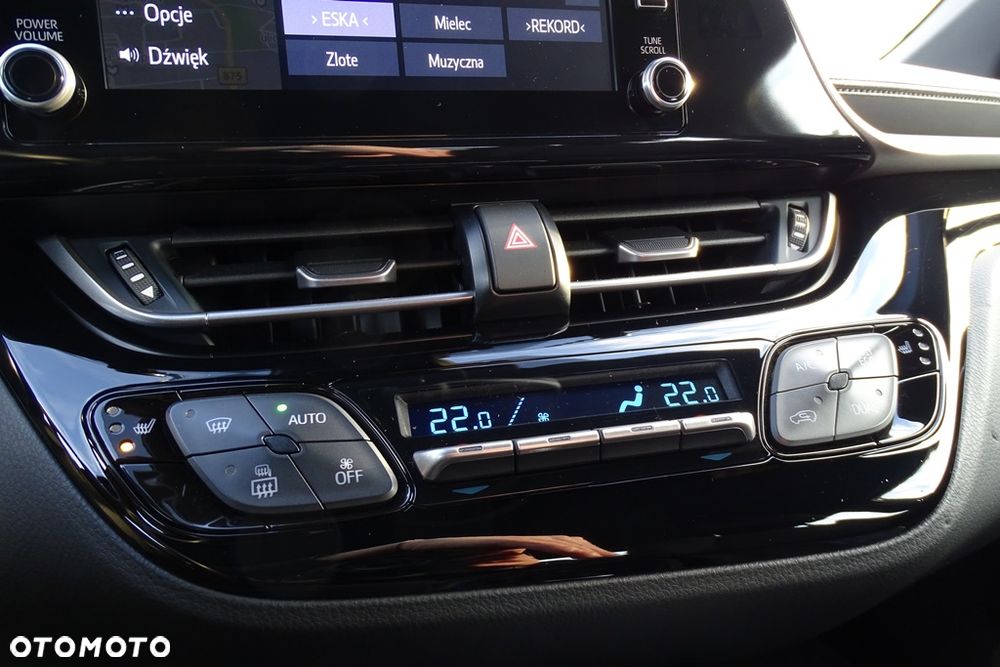 Toyota C-HR Business-Edition - 40