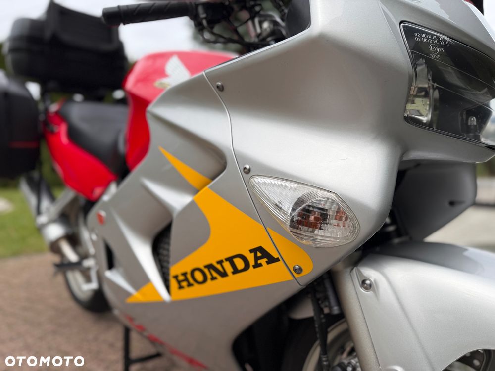 Honda VFR - 5