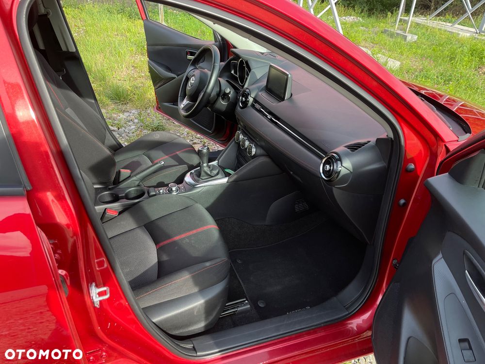 Mazda 2 - 23