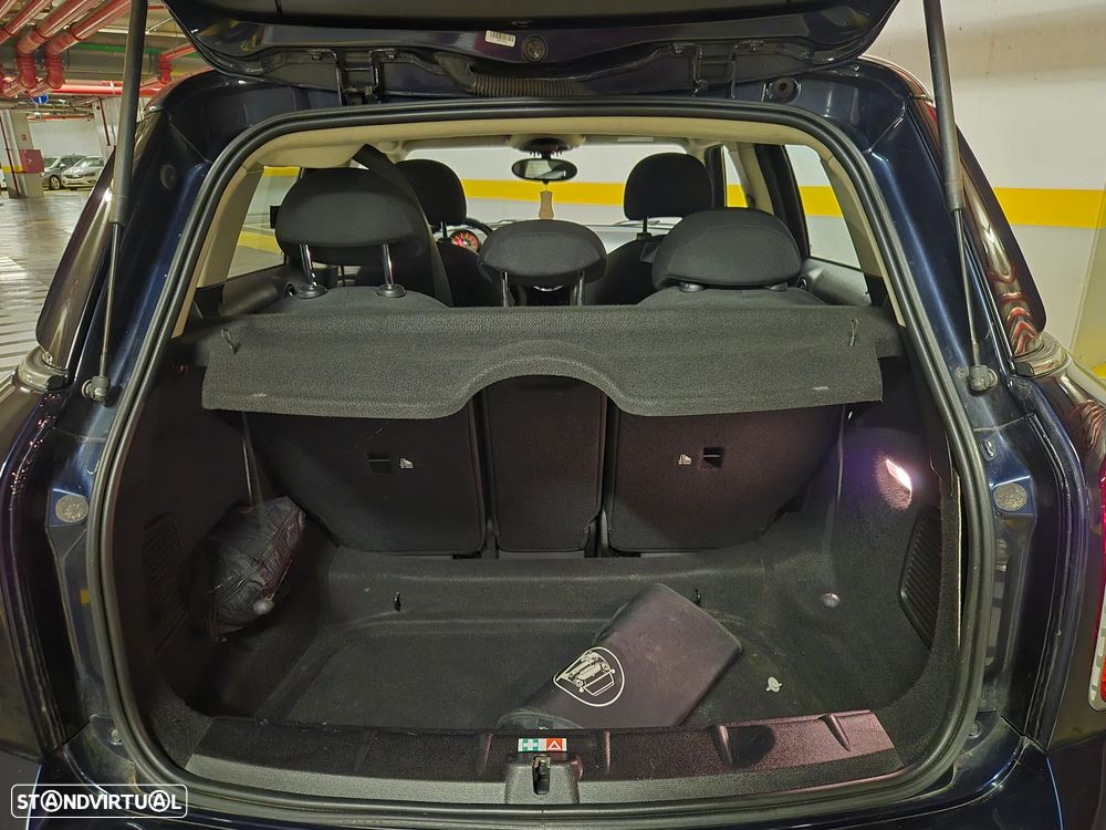 MINI Countryman One D - 32