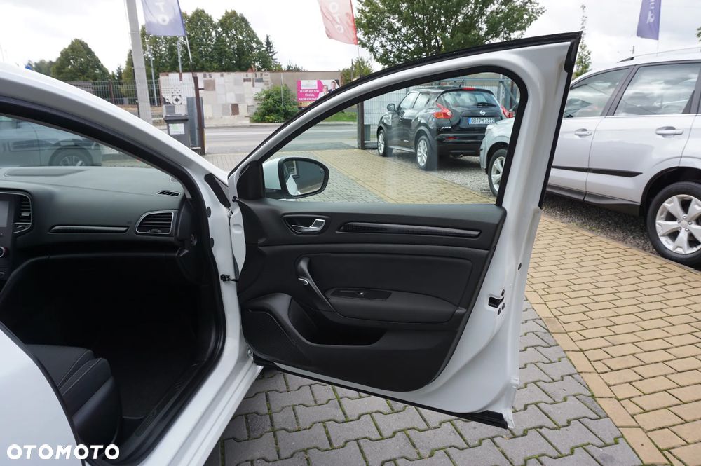 Renault Megane ENERGY TCe 100 LIMITED - 25