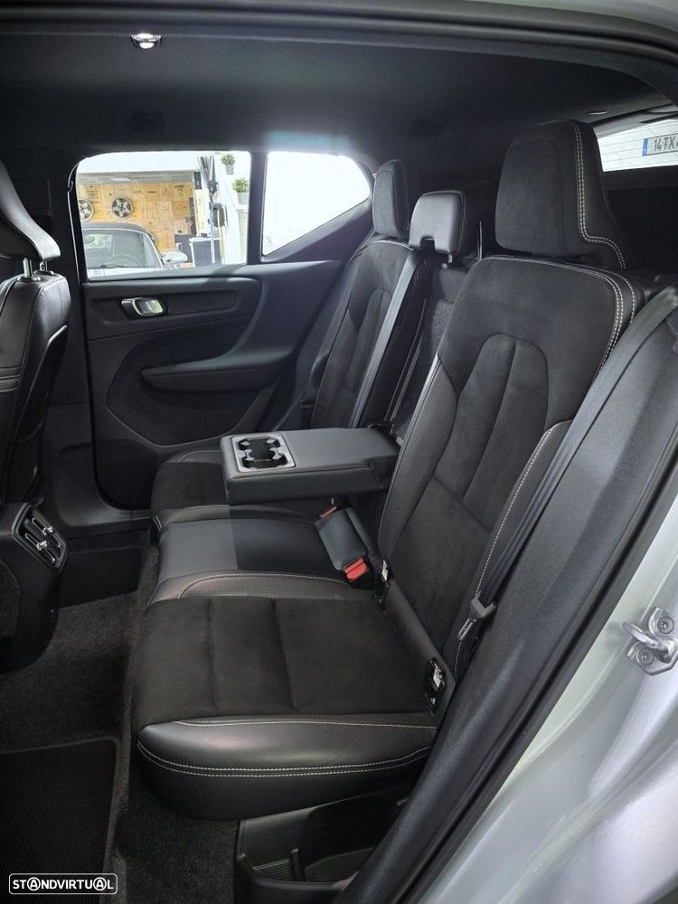 Volvo XC 40 P8 AWD Recharge RDesign - 12