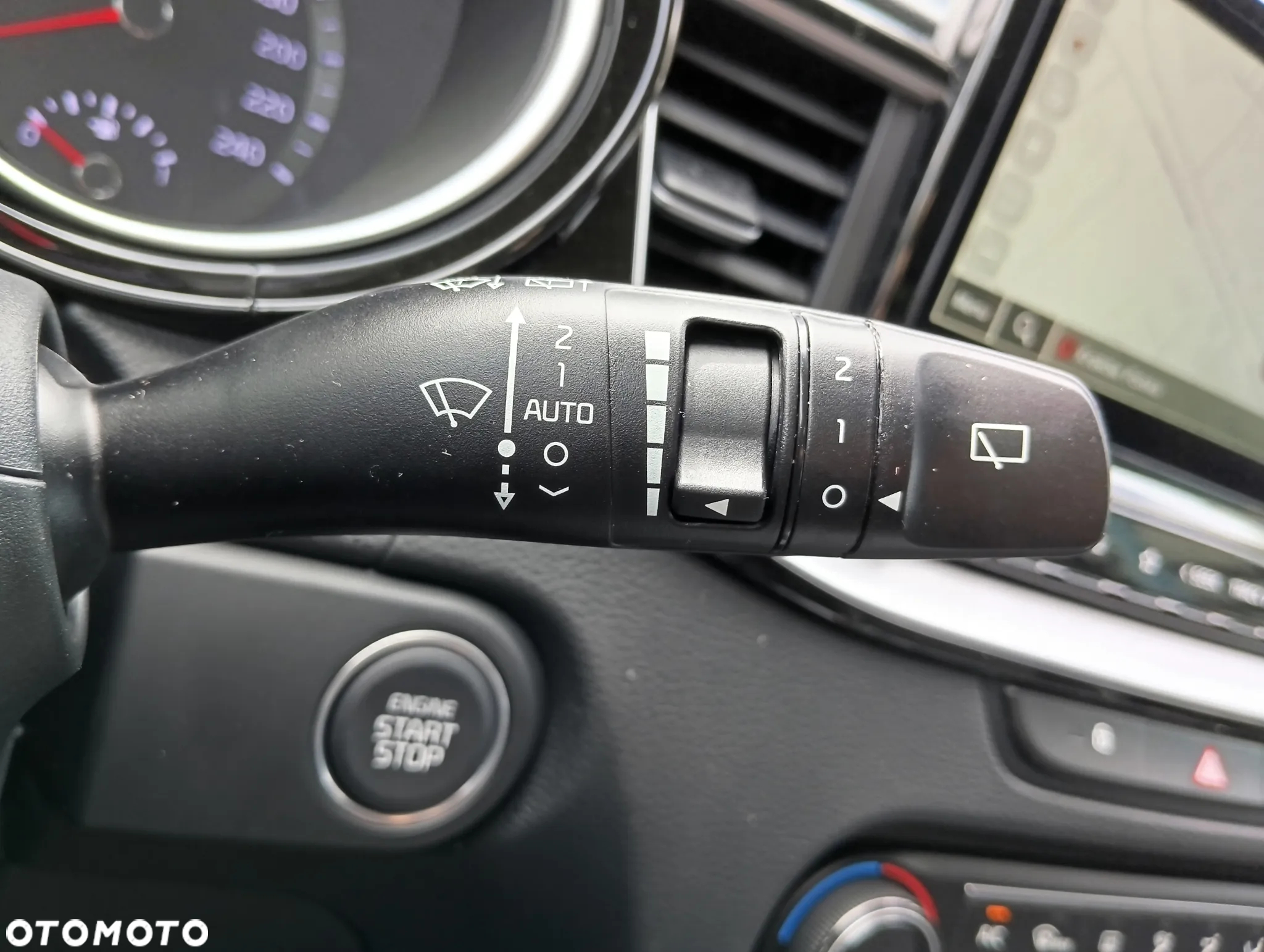 Kia Ceed - 24