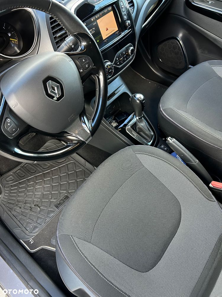 Renault Captur - 17