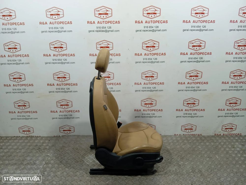 Conjunto de Bancos Mini Cooper S R57 Lci em Beje e Pele - 10