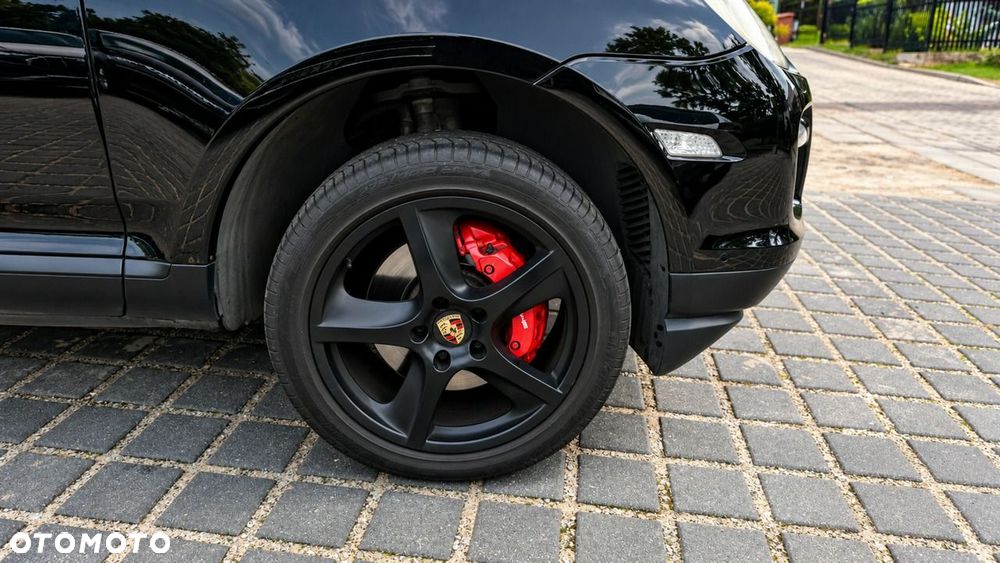 Porsche Cayenne Turbo Tiptronic S - 31