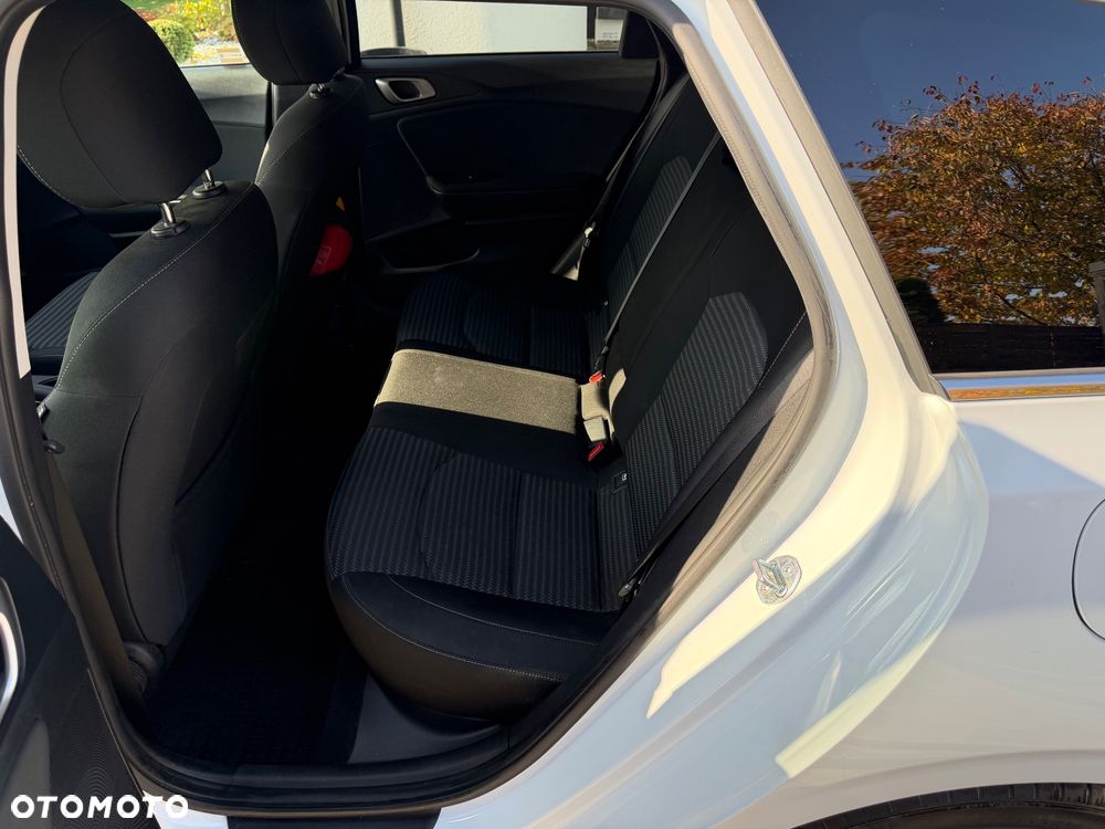 Kia Ceed 1.0 T-GDI M - 40