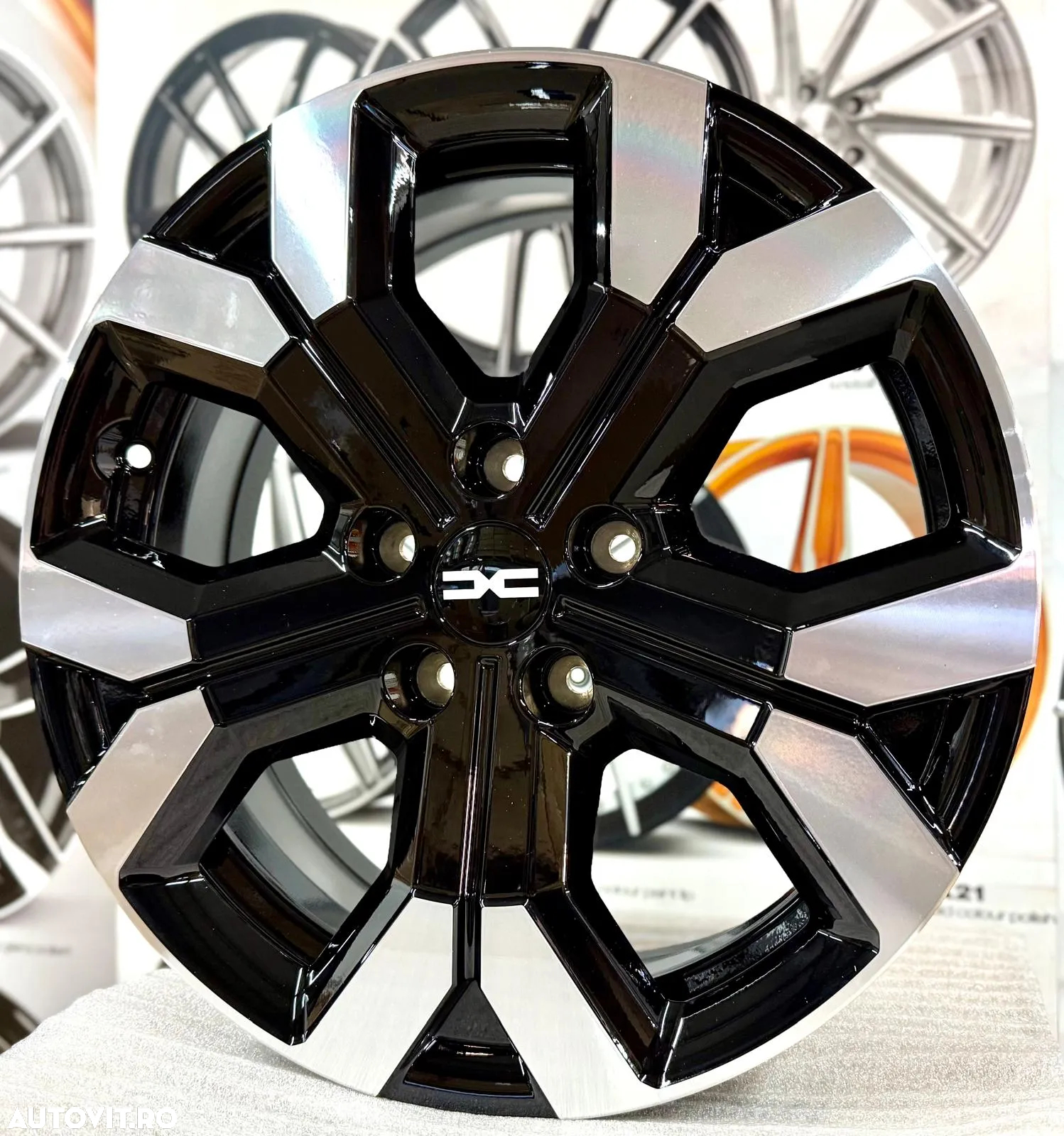 Jante Dacia Duster new, 17 inch, originale , noi - 3