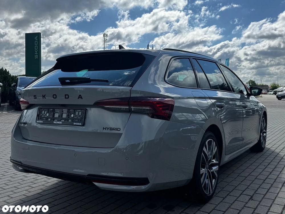 Skoda Octavia 1.5 TSI mHEV Sportline DSG - 9