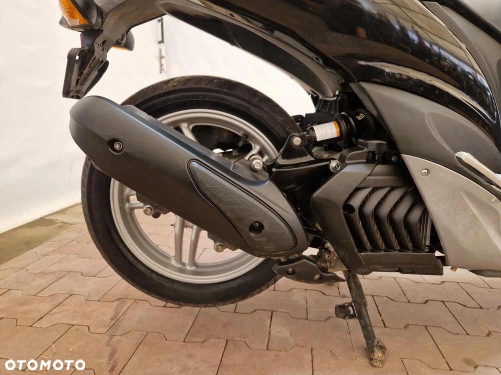 Yamaha X-max - 14