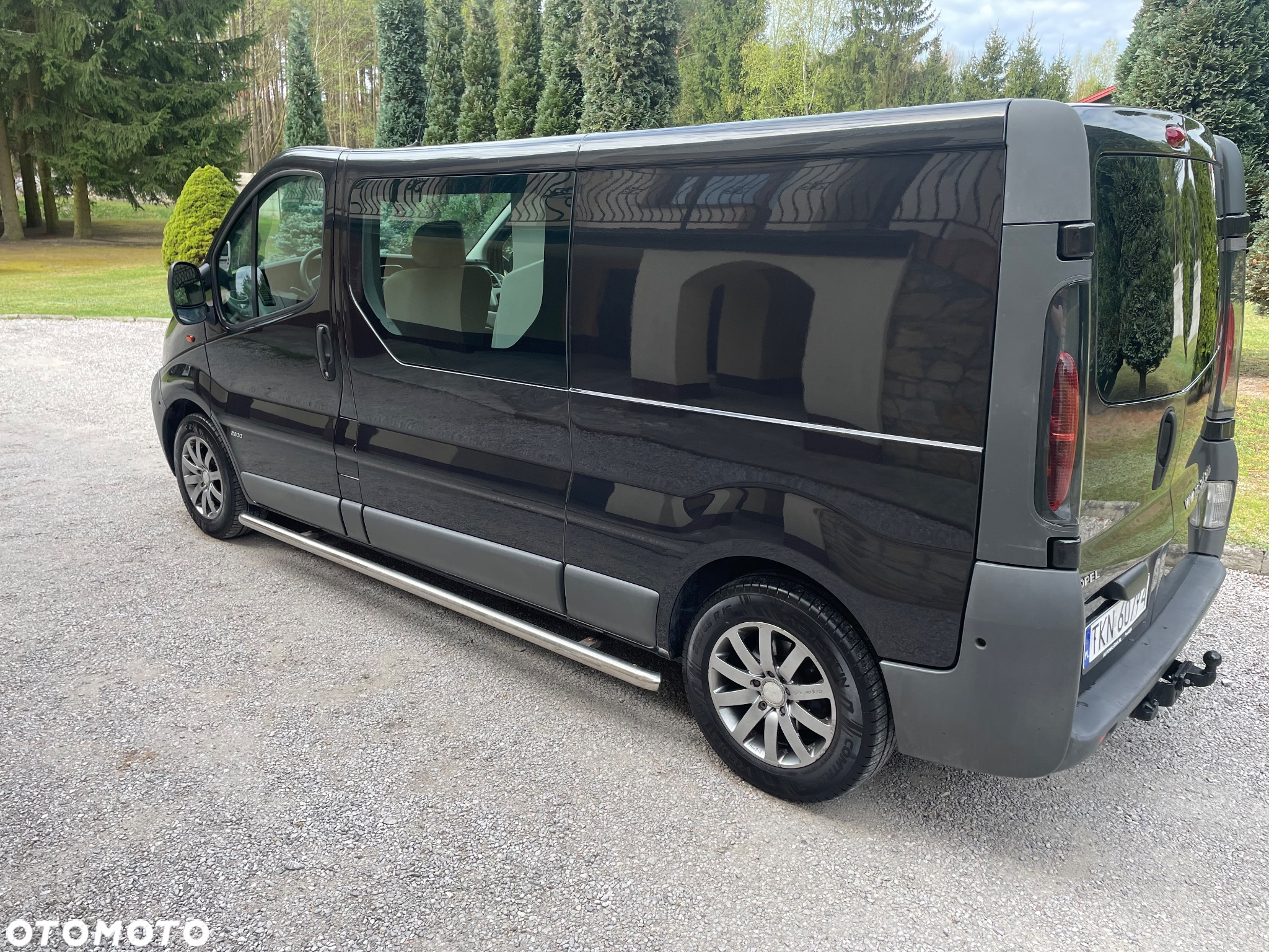 Opel Vivaro 2.5 CDTI L2H1 - 8
