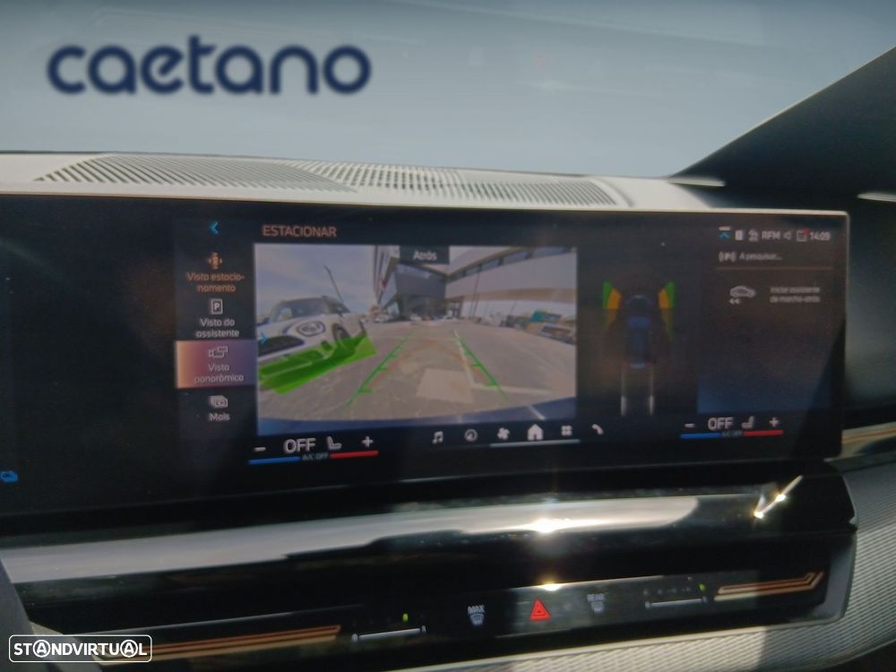 BMW 530 e Pack Desportivo M - 24