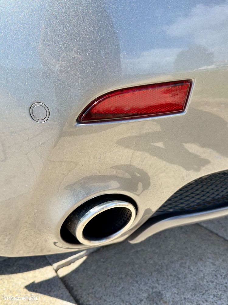 Aston Martin Vantage Coupe V8 Sportshift - 19