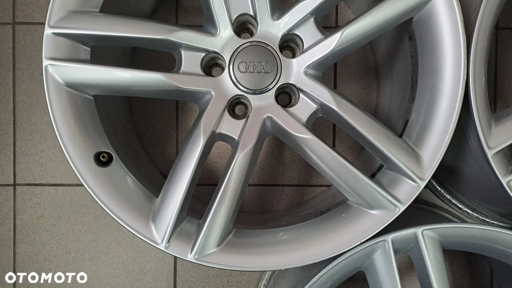 Felgi Aluminiowe 19 Audi A8 D4 5x112 ET 32 - 12
