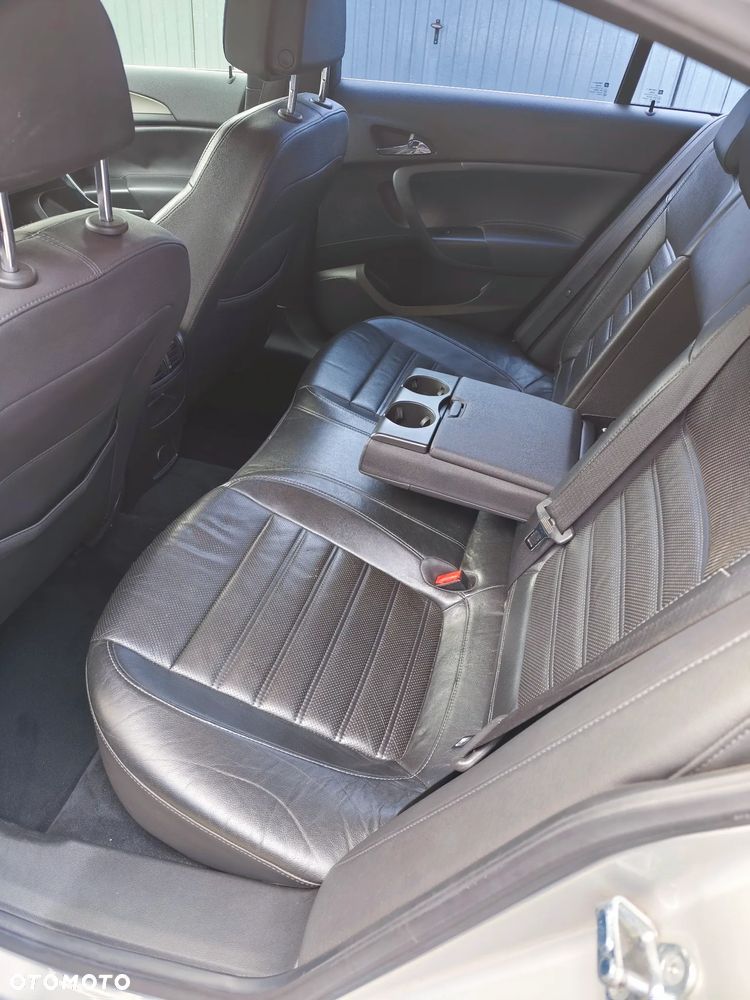 Opel Insignia 1.6 - 4