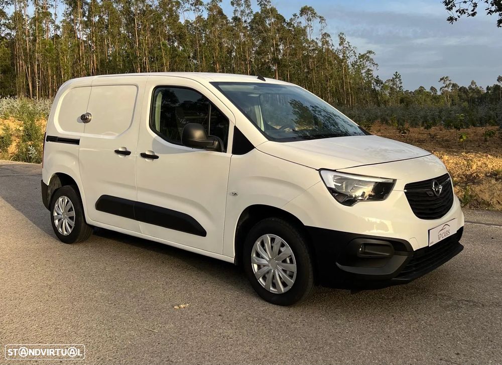 Opel Combo Cargo 1.5 CDTi L1H1 Essentia 102 CV - 3