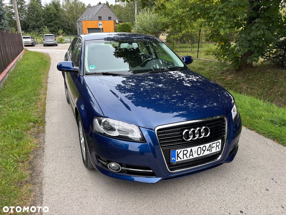 Audi A3 Sportback 1.4 TFSI Attraction - 2