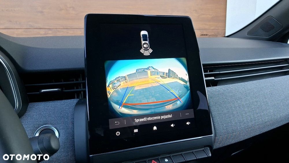 Renault Clio TCe 90 X-tronic INTENS - 17