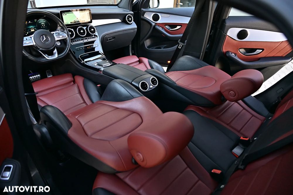 Mercedes-Benz GLC Coupe 220 d 4Matic 9G-TRONIC AMG Line Plus - 9