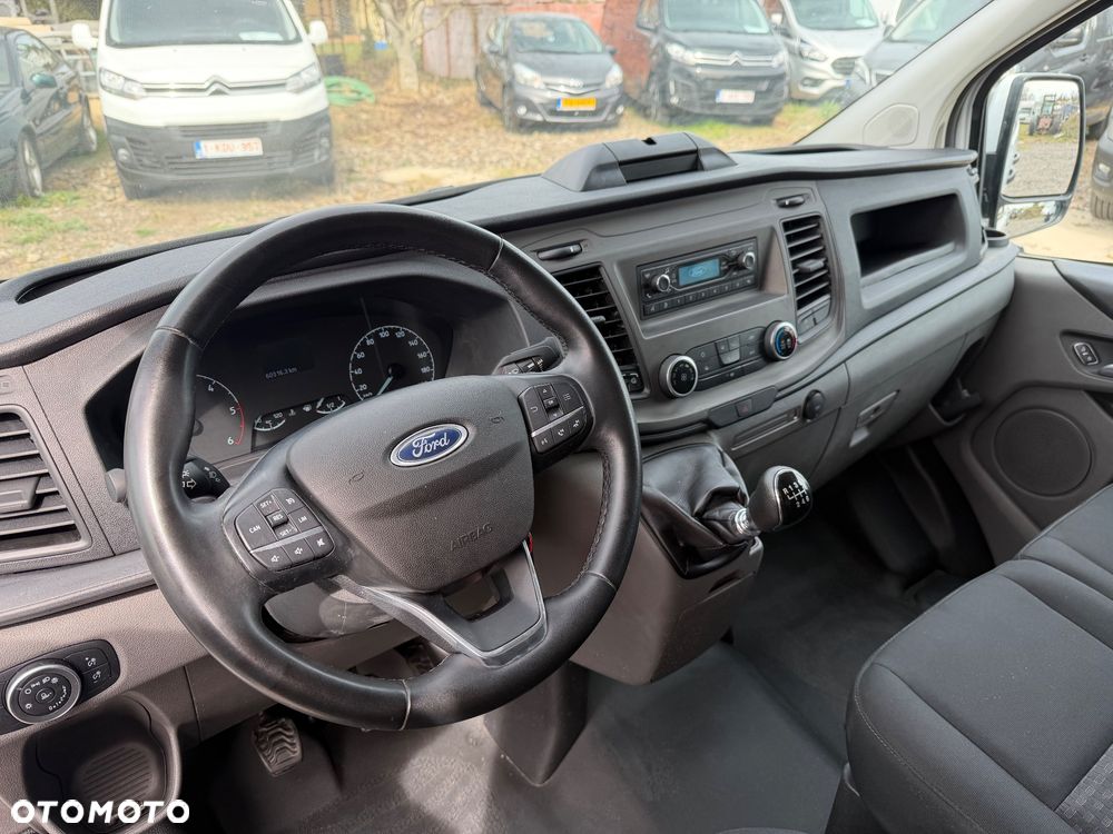 Ford Transit Custom - 11
