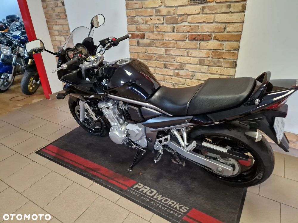 Suzuki Bandit - 8