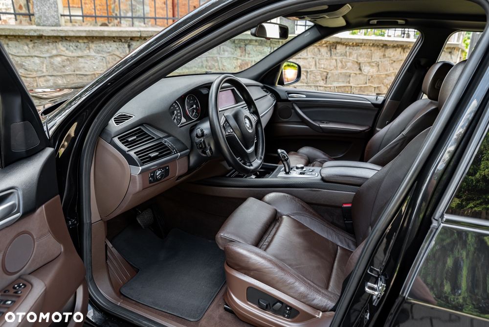 BMW X5 xDrive30d - 17