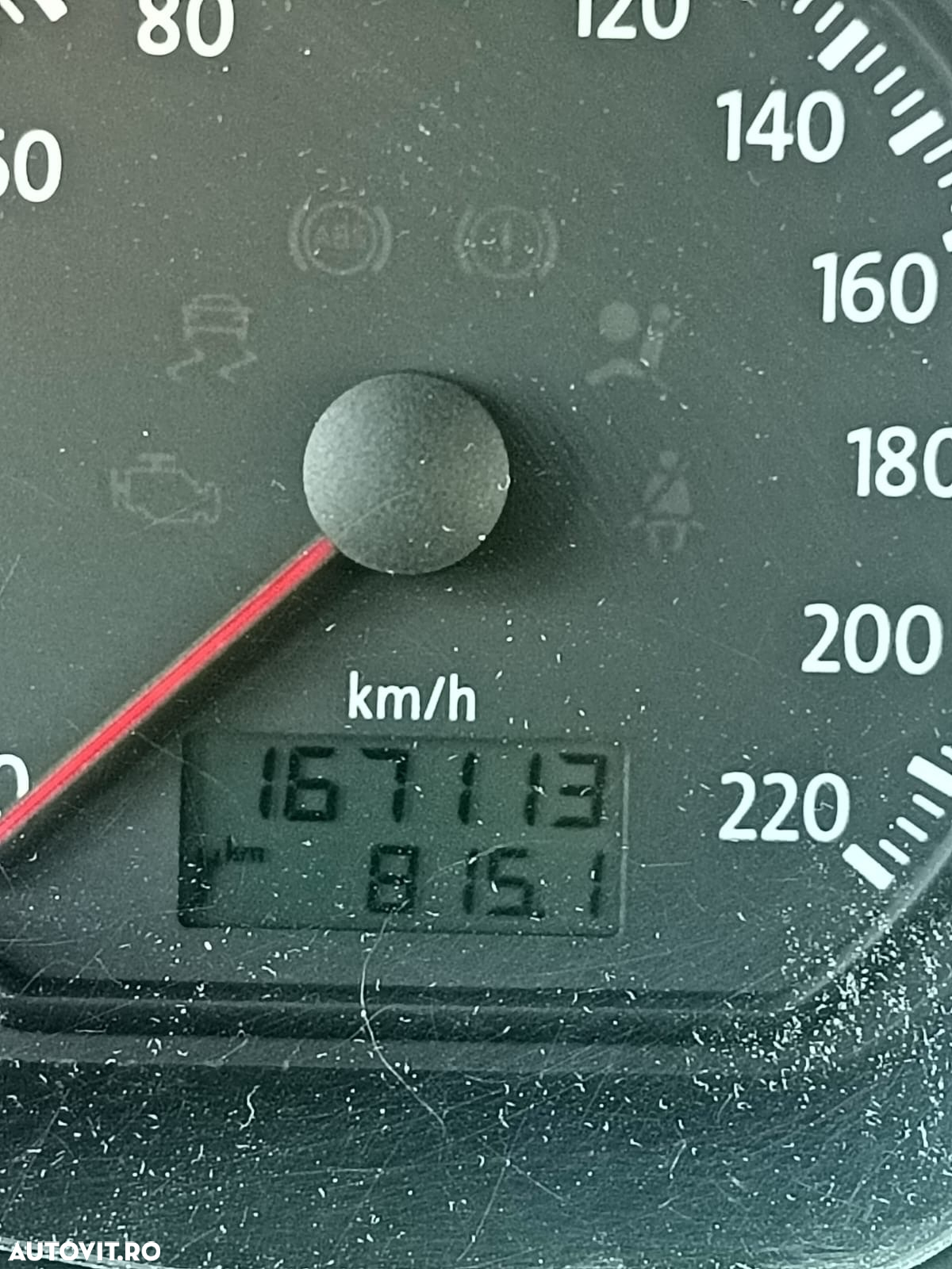 Volkswagen Polo - 10