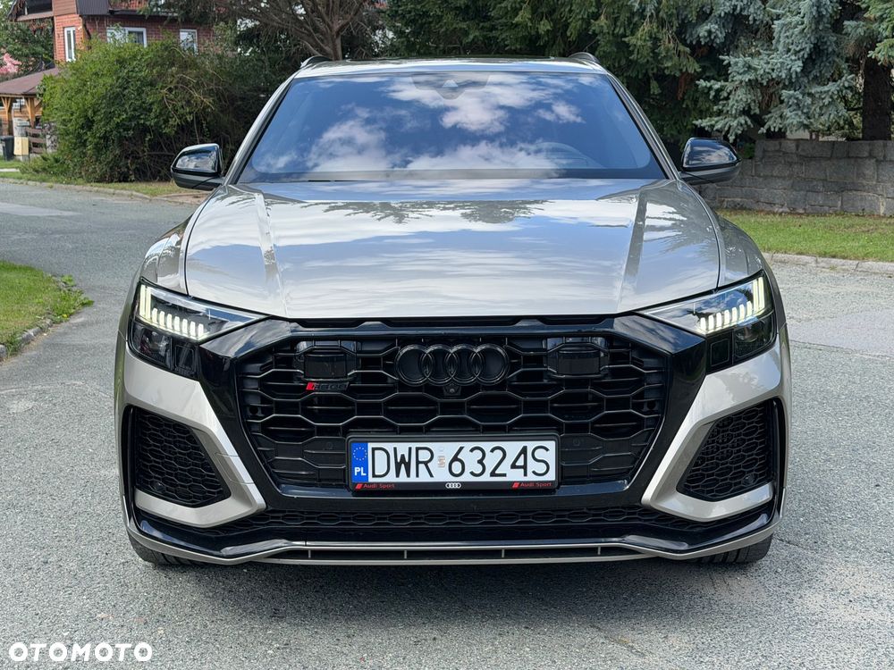 Audi RS Q8 - 2