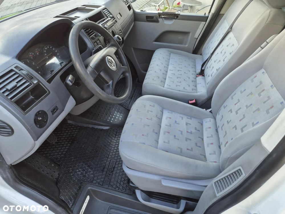 Volkswagen Caravelle L2 - 9